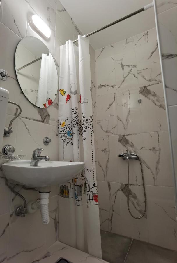 Apartman Lena Banovo Brdo Apartment Belgrade Exterior photo