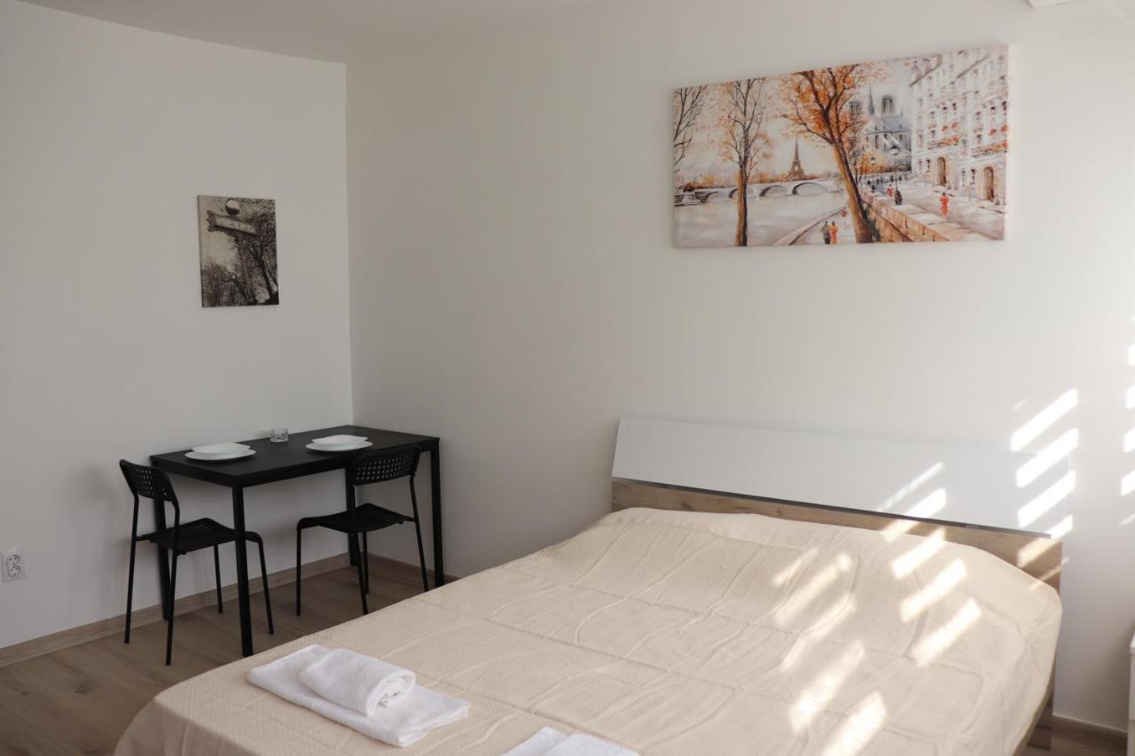 Apartman Lena Banovo Brdo Apartment Belgrade Exterior photo